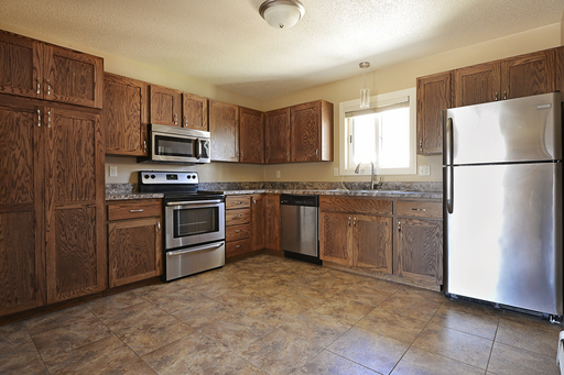 1509 12th Street NW, Unit A, Minot, ND 58703