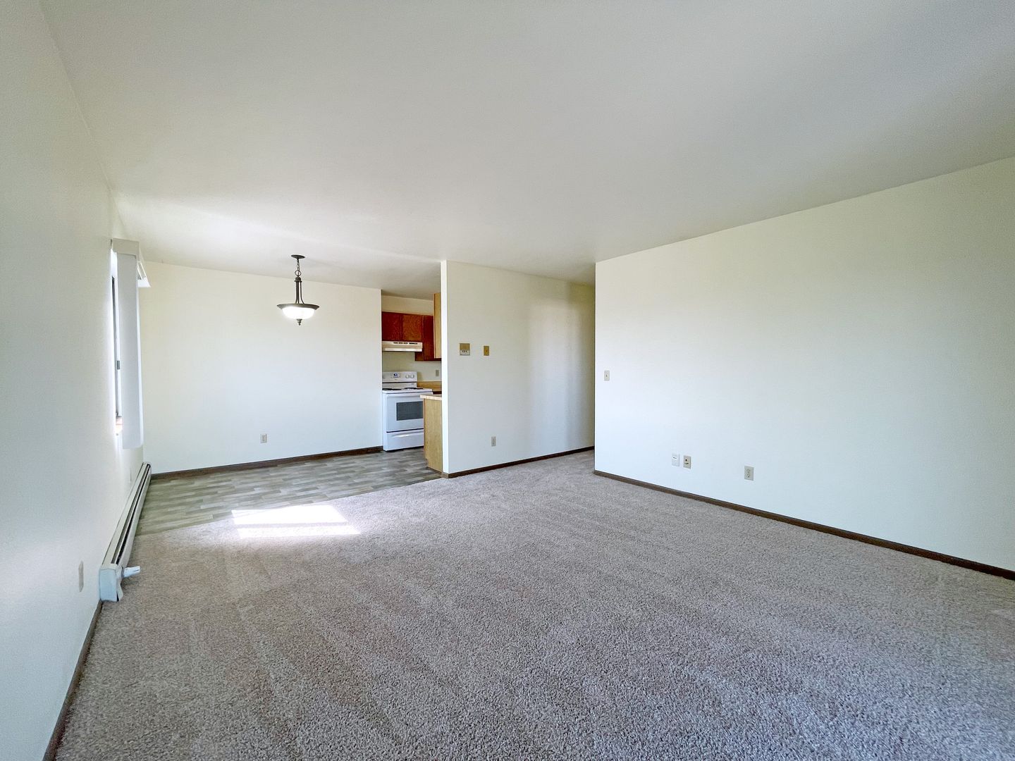 1112 32nd Avenue SW, 301, Minot, ND 58701