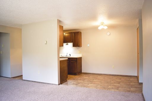 705 Park Street #3, Minot, ND 58701