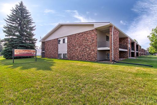 525 22nd Avenue NW, C43, Minot, ND 58703