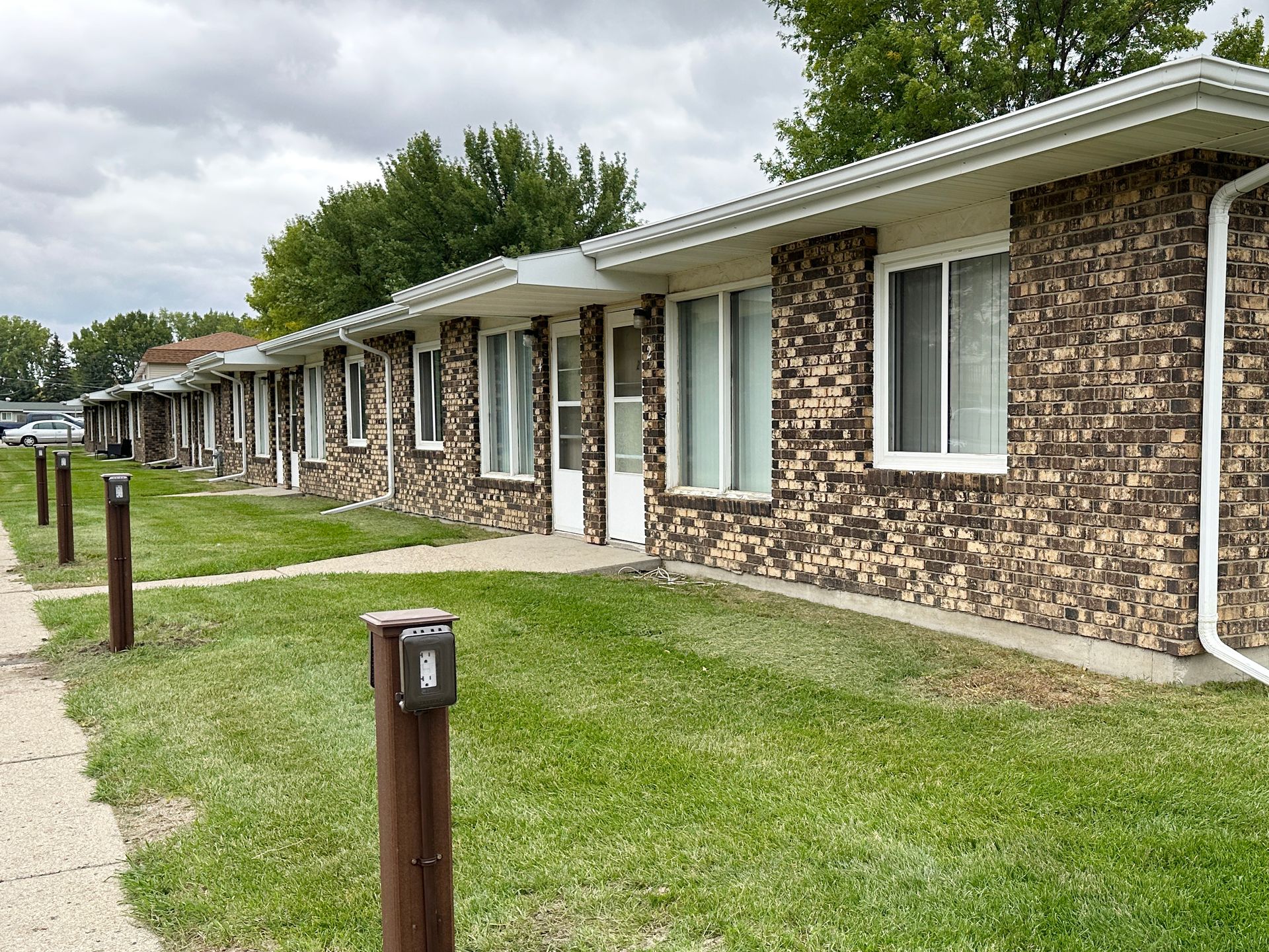 Minot Apartment: 2015 8th Street NW