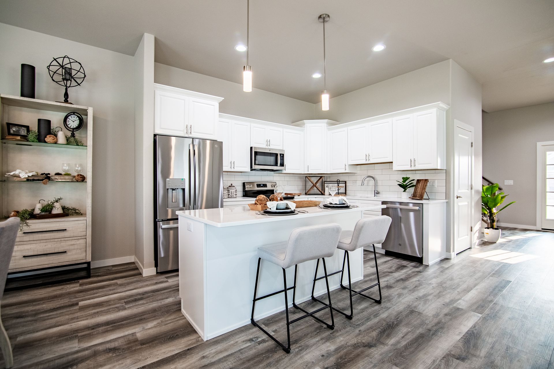 The Earl Twin Homes 5 of 12