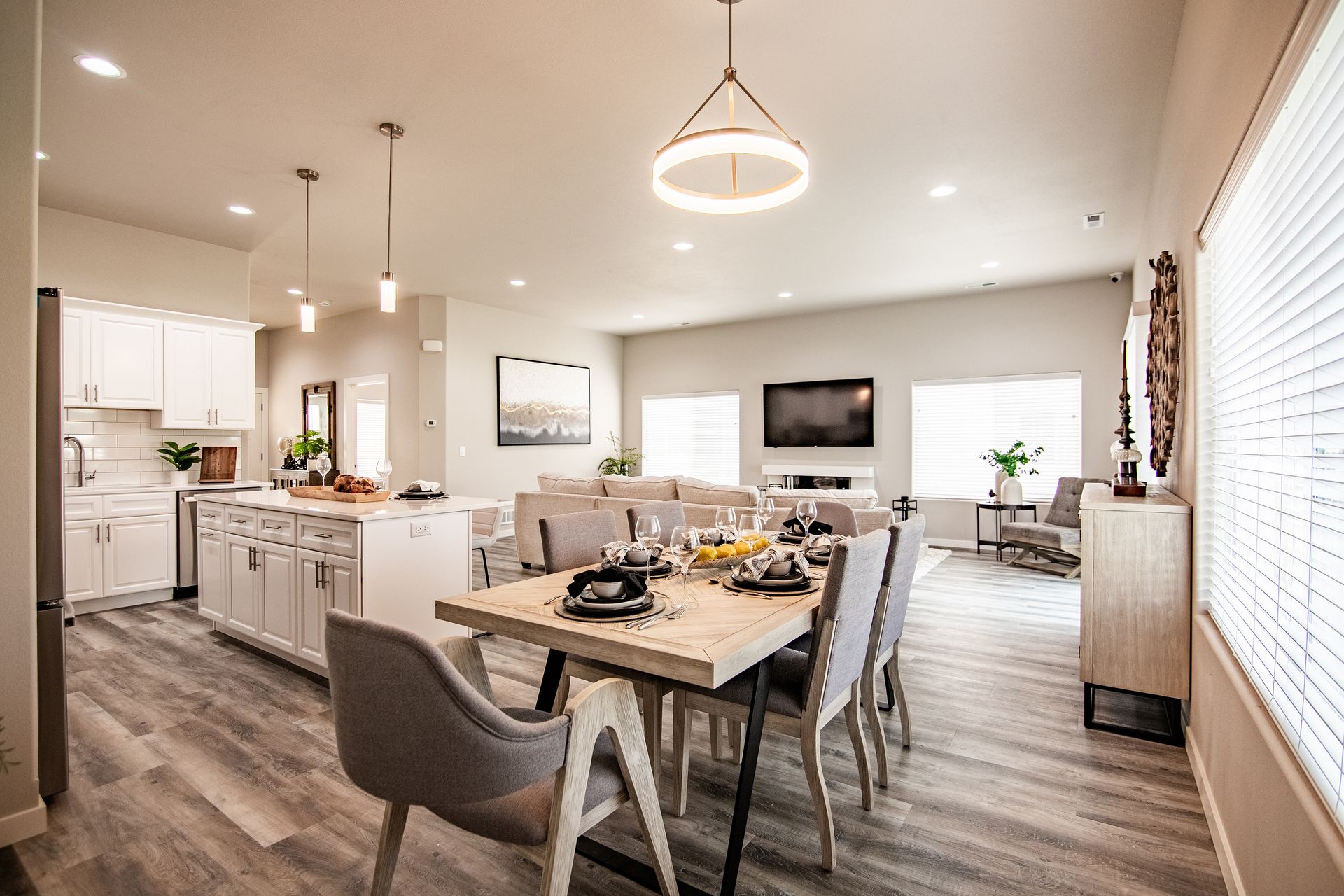 The Earl Twin Homes 10 of 12