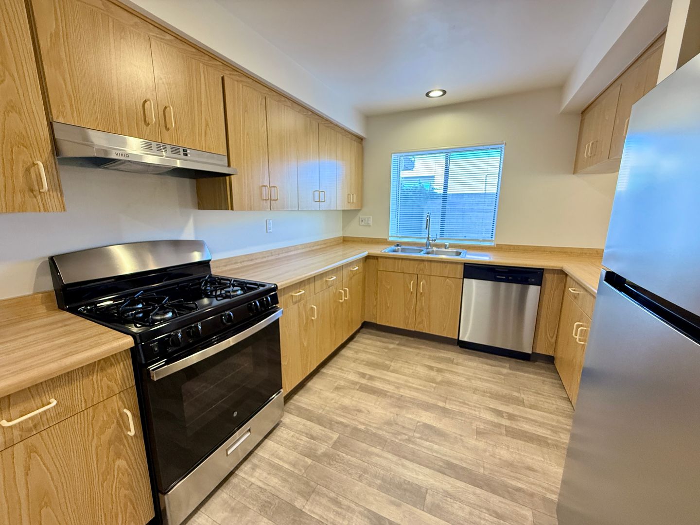 Escondido Apartment: 1820 West El Norte Parkway
