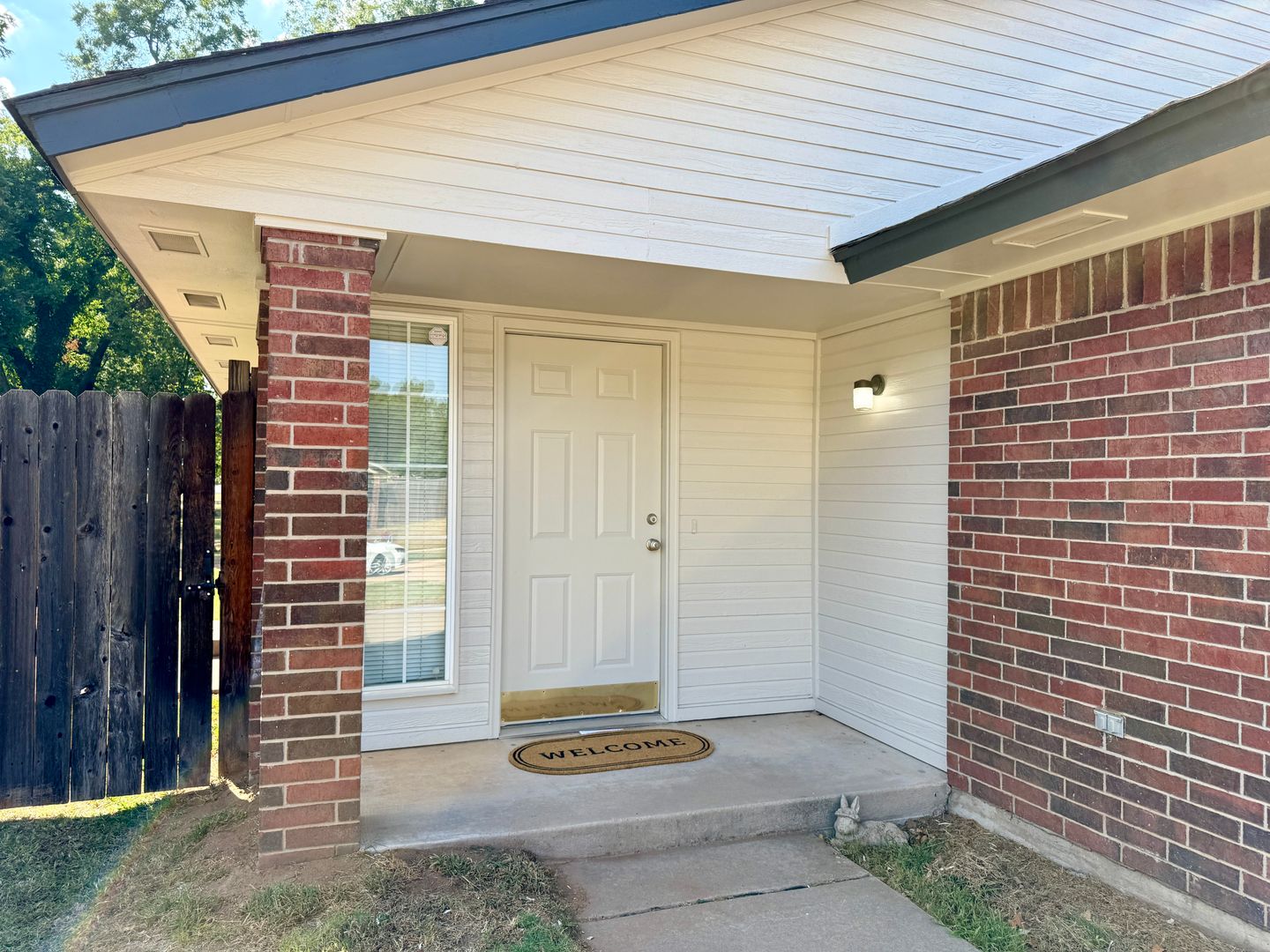 2806 Shoreridge Ave. 2 of 12