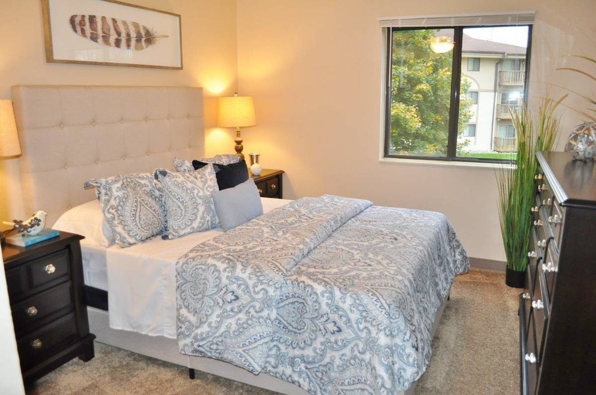 Wausau Apartment: 400 River Drive