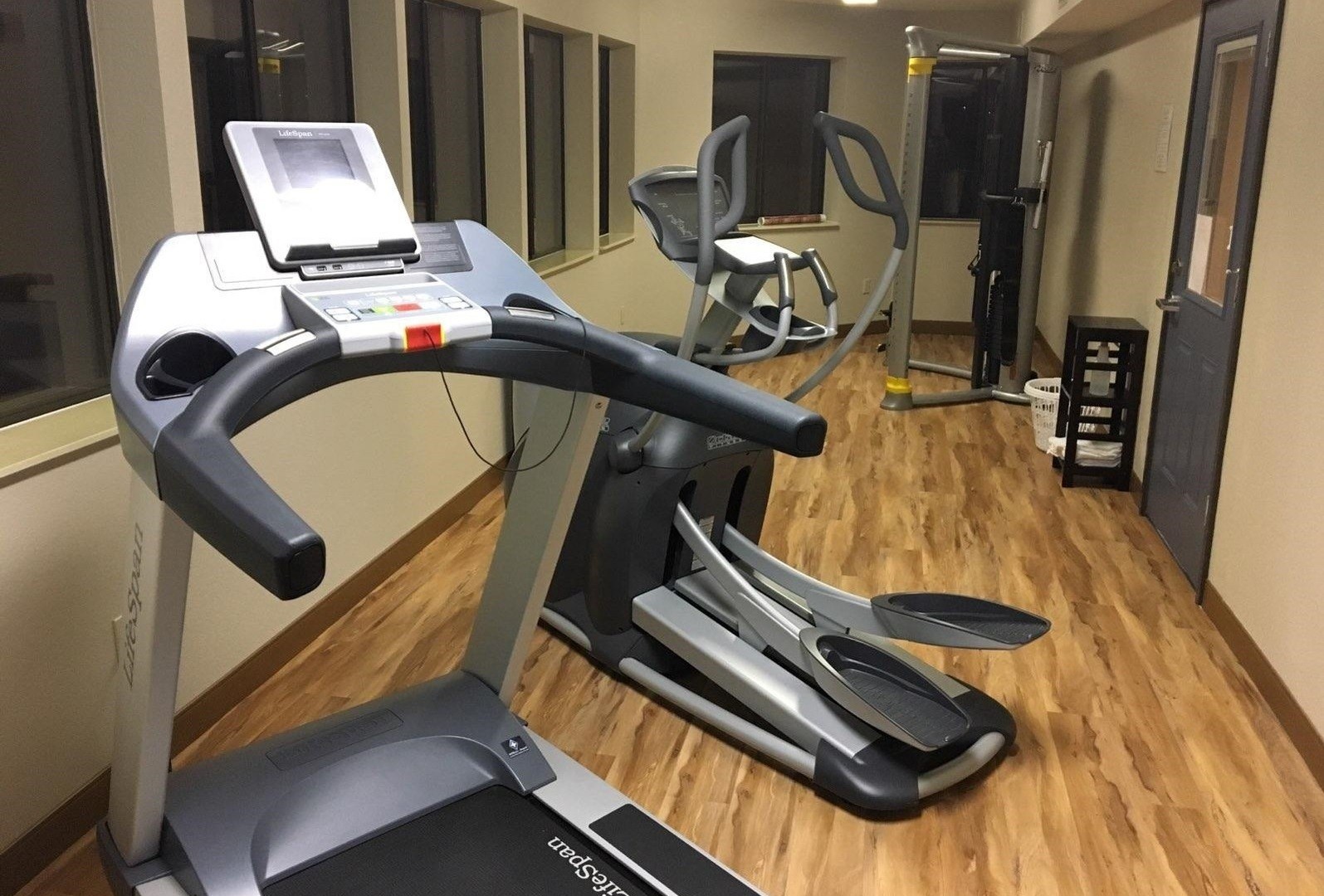 Gym at Island Place Apartments