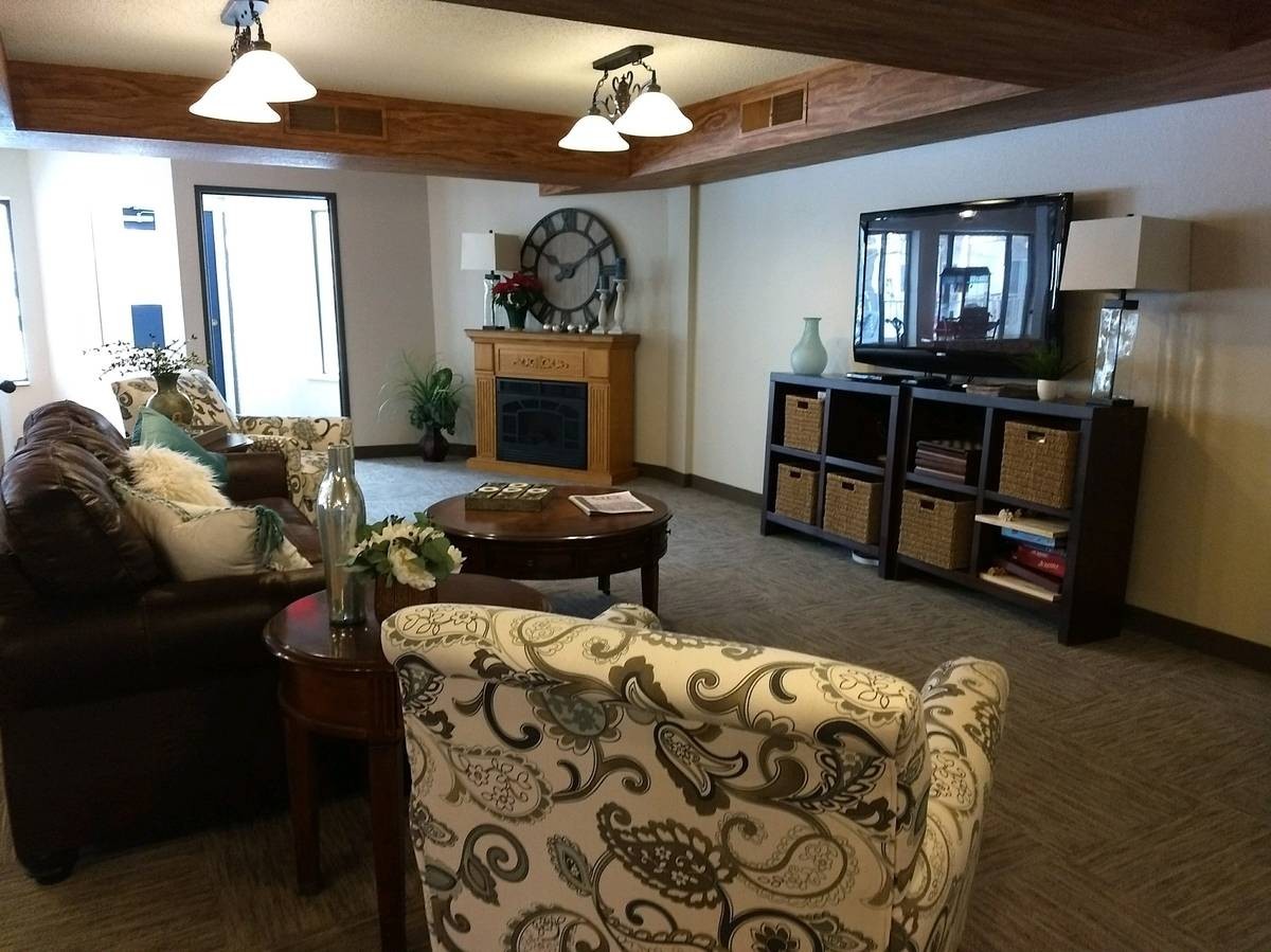 Island Place Apartments 6 of 12