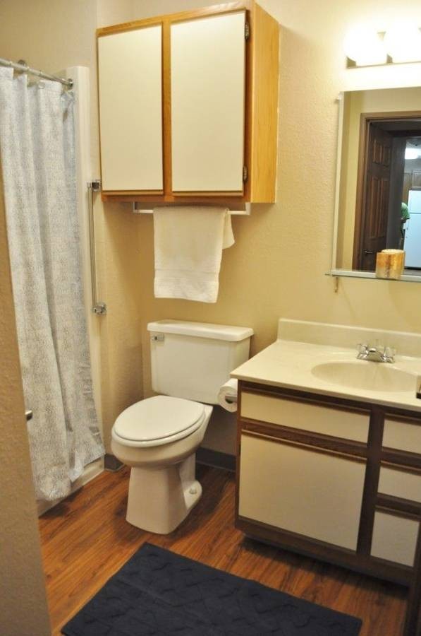 Island Place Apartments 4 of 12