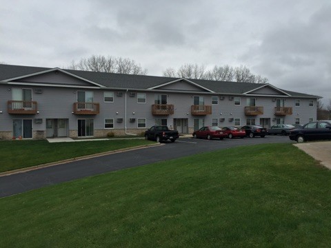 Pinedale Apartments 3 of 12