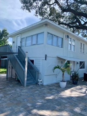 1 bed 1 bath unit in Fairmont Park - Tarpon Springs – photo 1