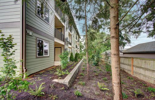 Move-in BY August 31st and receive $1500 off September rent!!! – photo 1
