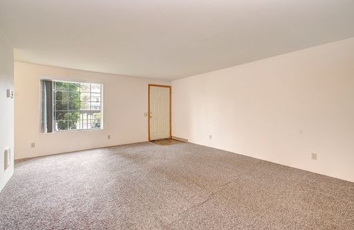1/2 Off 1st Month's Rent! – photo 1