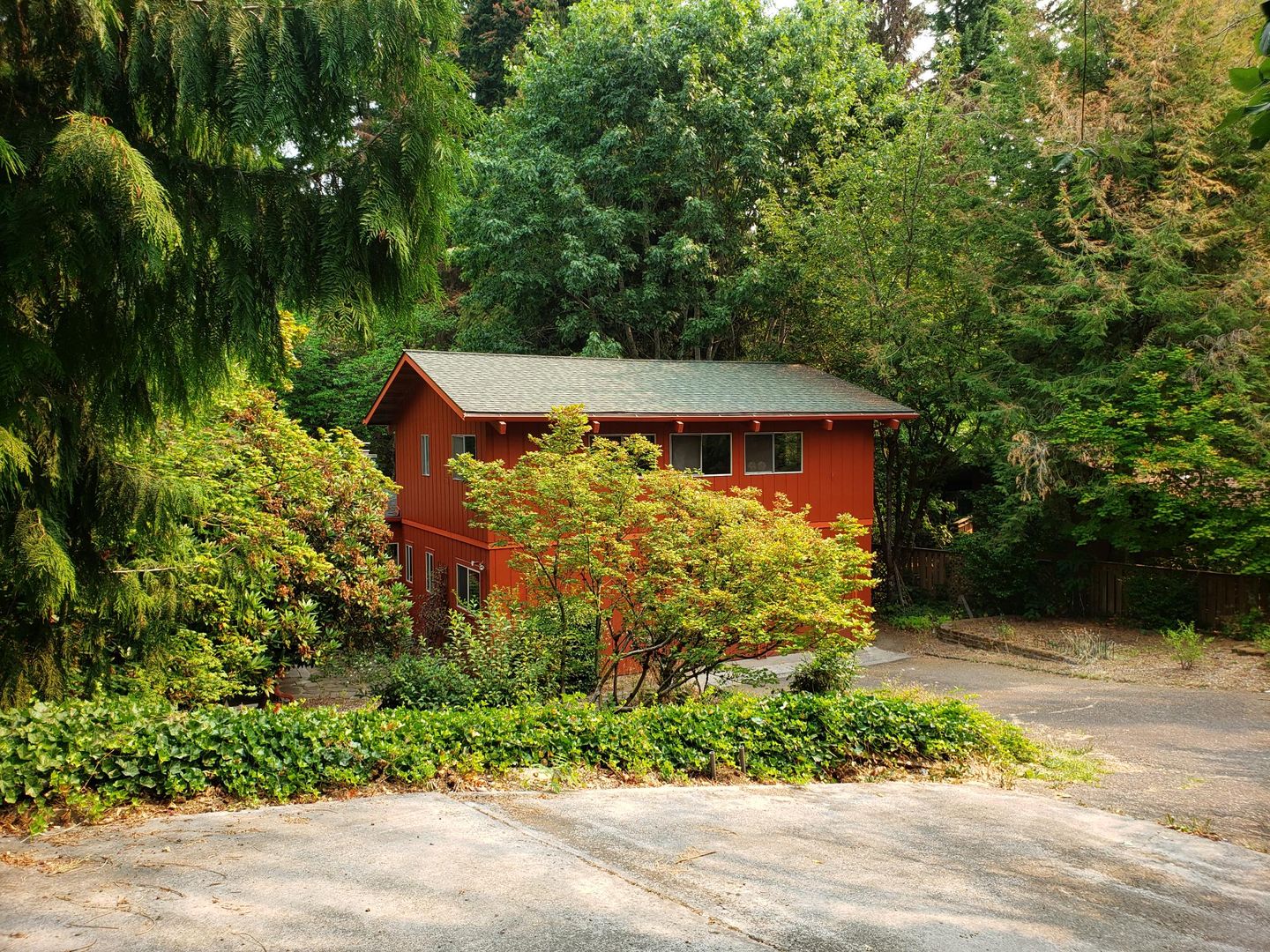 Vancouver House: 5916 NW Bernie Drive