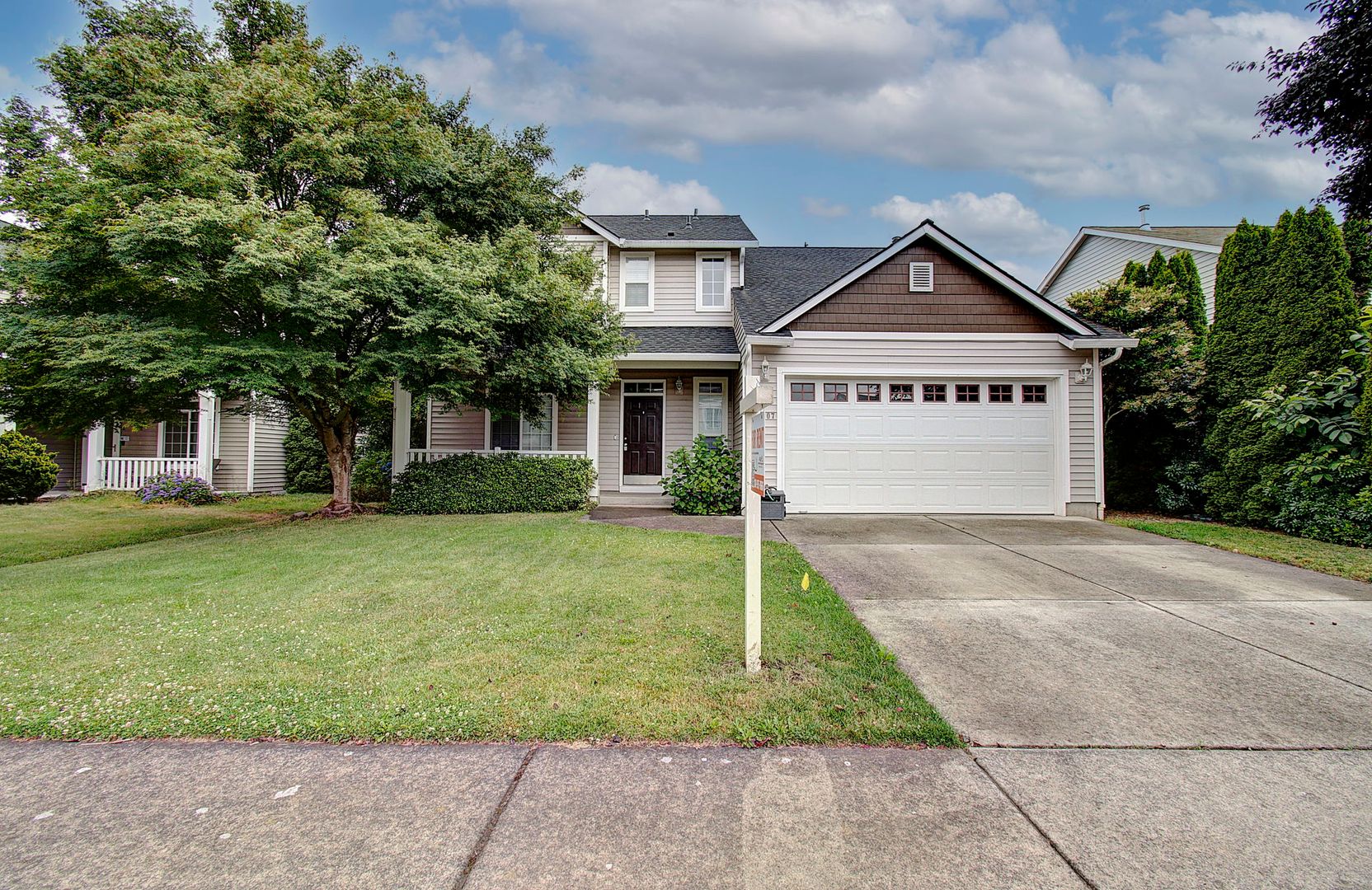 Vancouver House: 16707 NE 11 Street