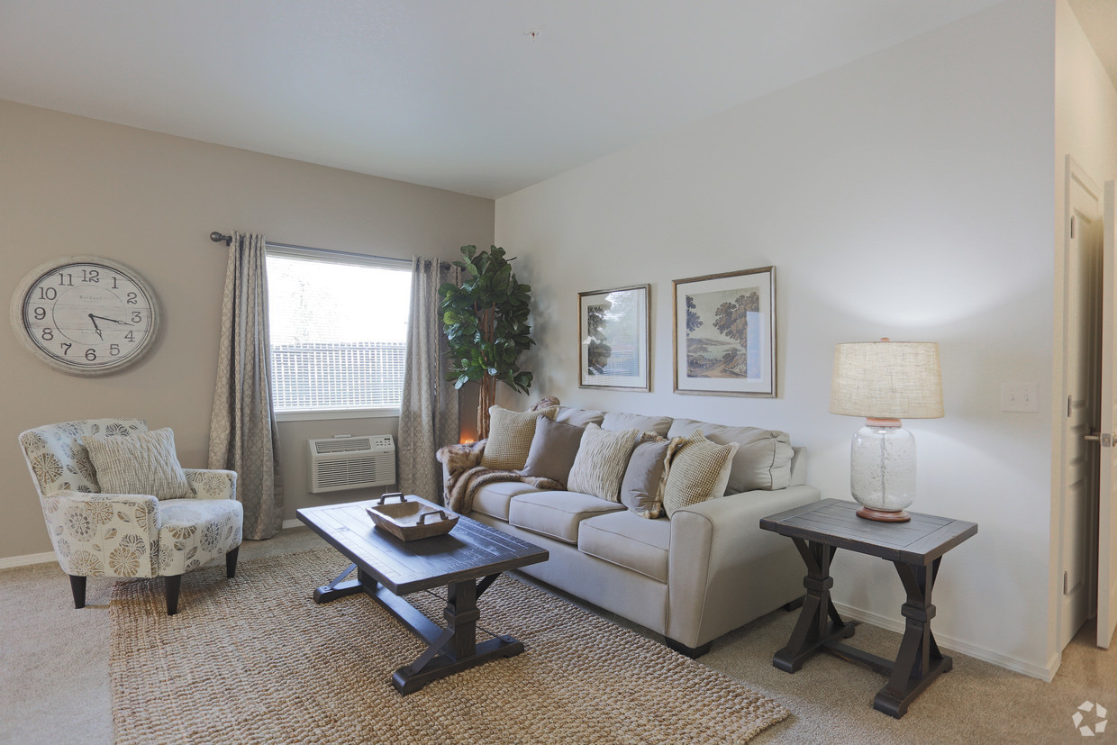 Washougal Apartment: 2300 Main Street