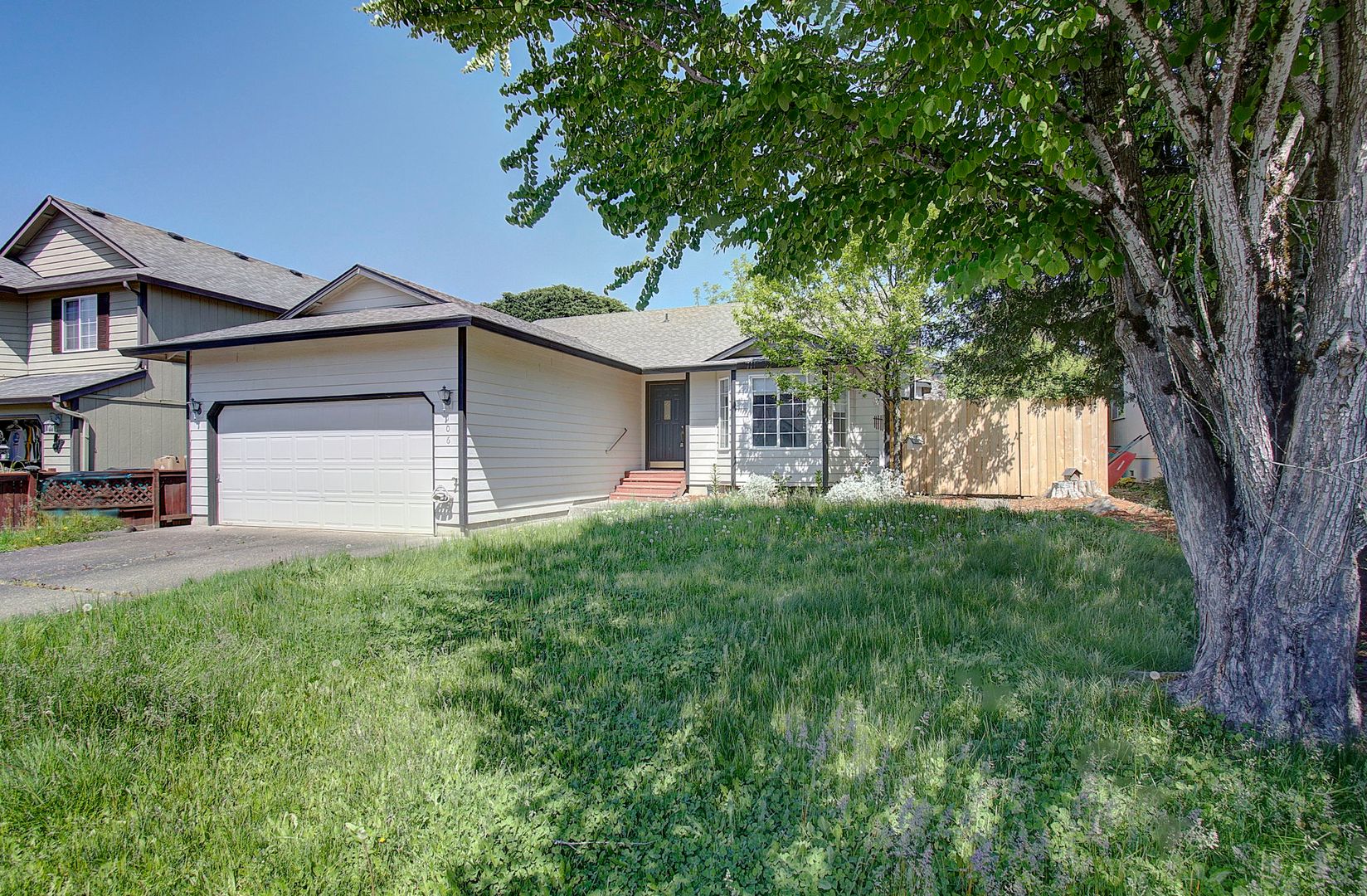 Vancouver House: 106 NE 147th Street