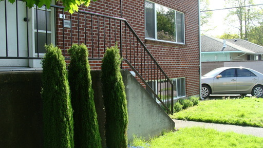 Small Community Living / The King Apartments – photo 1