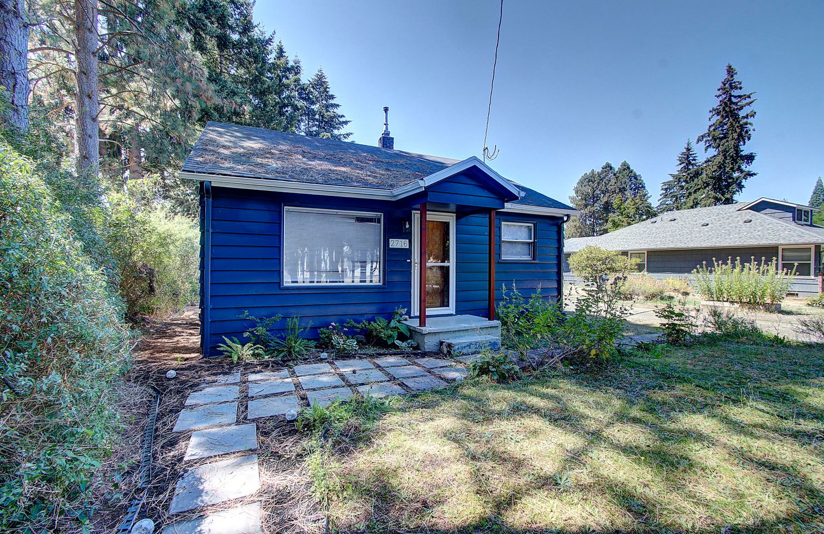 Vancouver House: 2716 Neals Lane