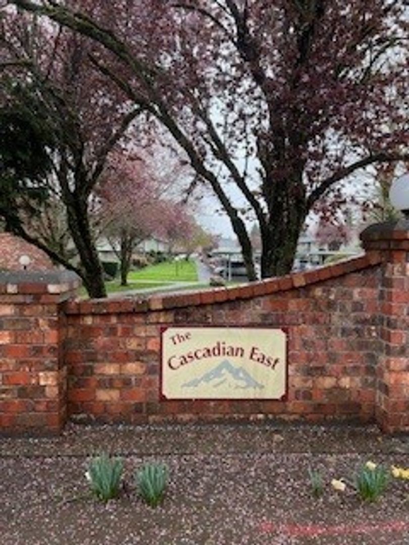 VANCOUVER Apartment: 12514 SE 7 STREET