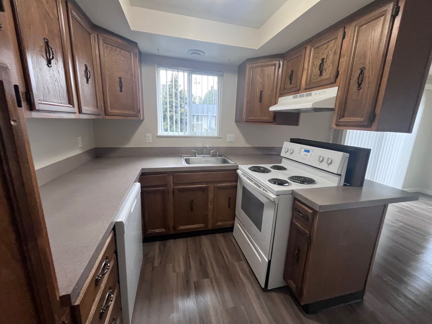 Vancouver Apartment: 3331 NE 57 Avenue