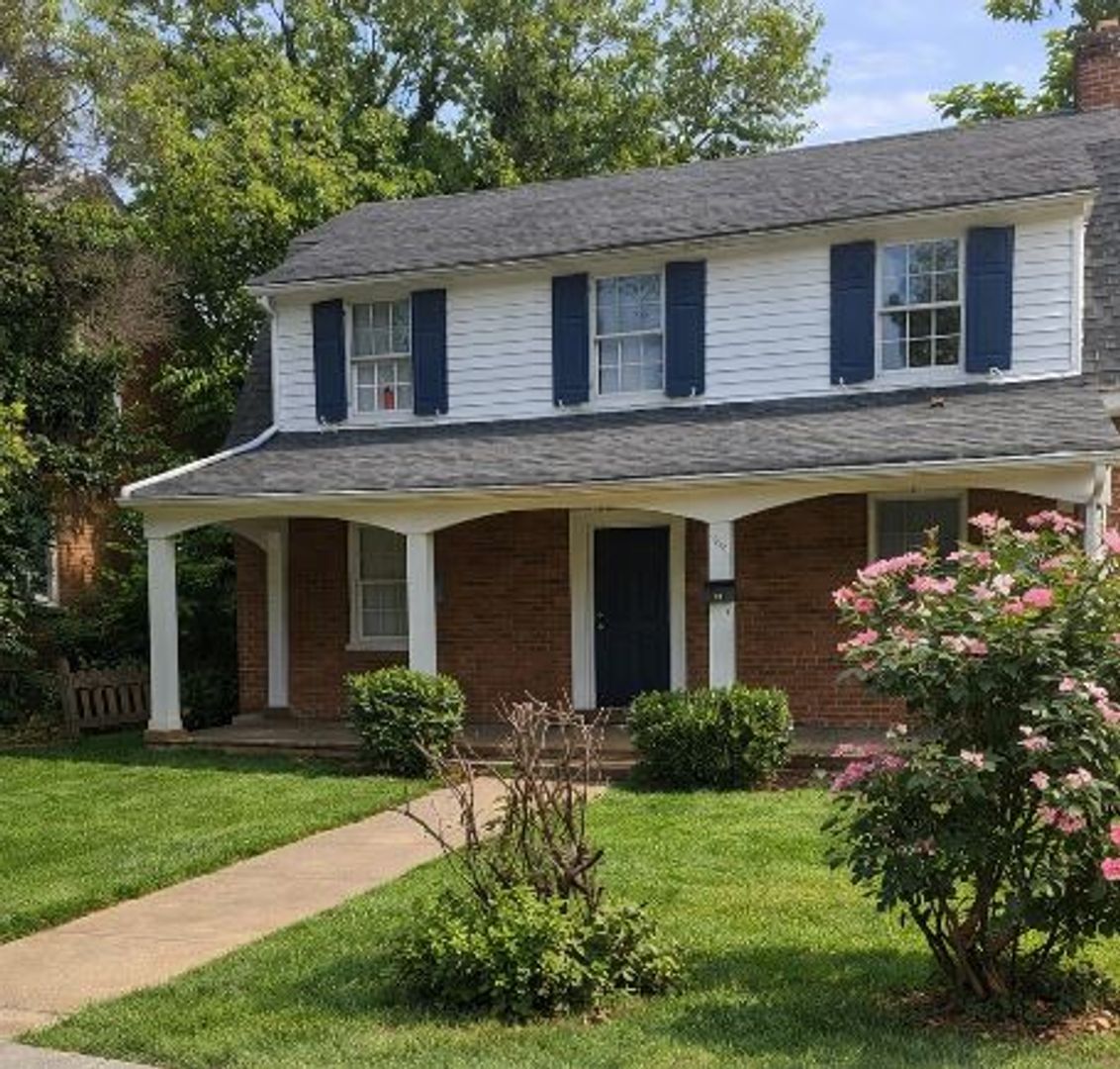 Charlottesville House: 508 14th St NW