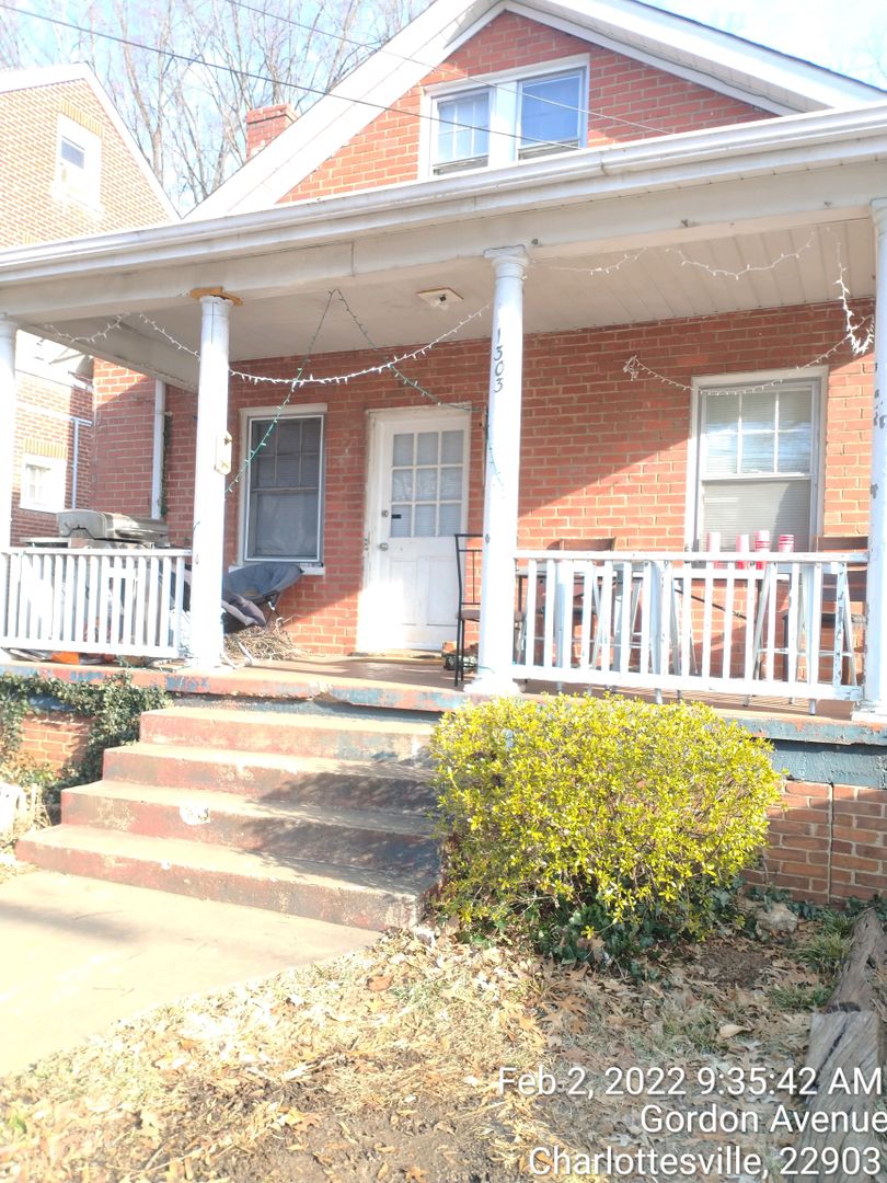 Charlottesville House: 1303 Gordon Ave