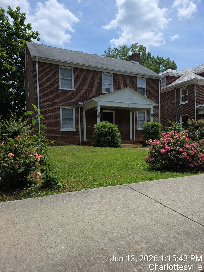 Charlottesville House: 506 14th St NW