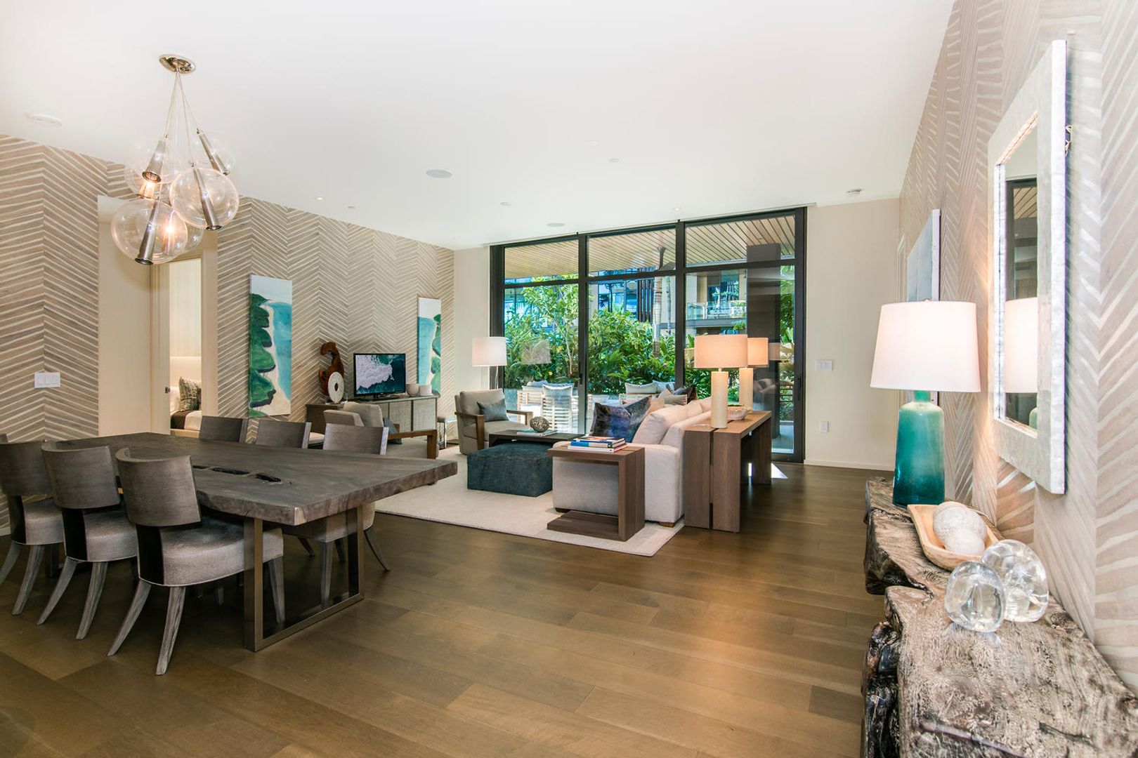 Honolulu Condo: 1388 Ala Moana Blvd. #3303