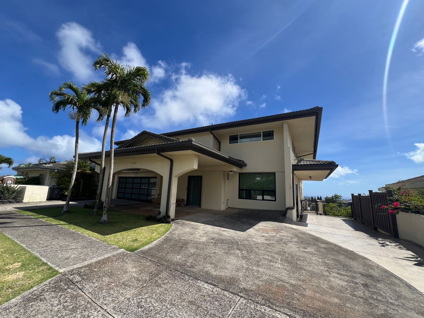 Honolulu House: 2188 Hikino St