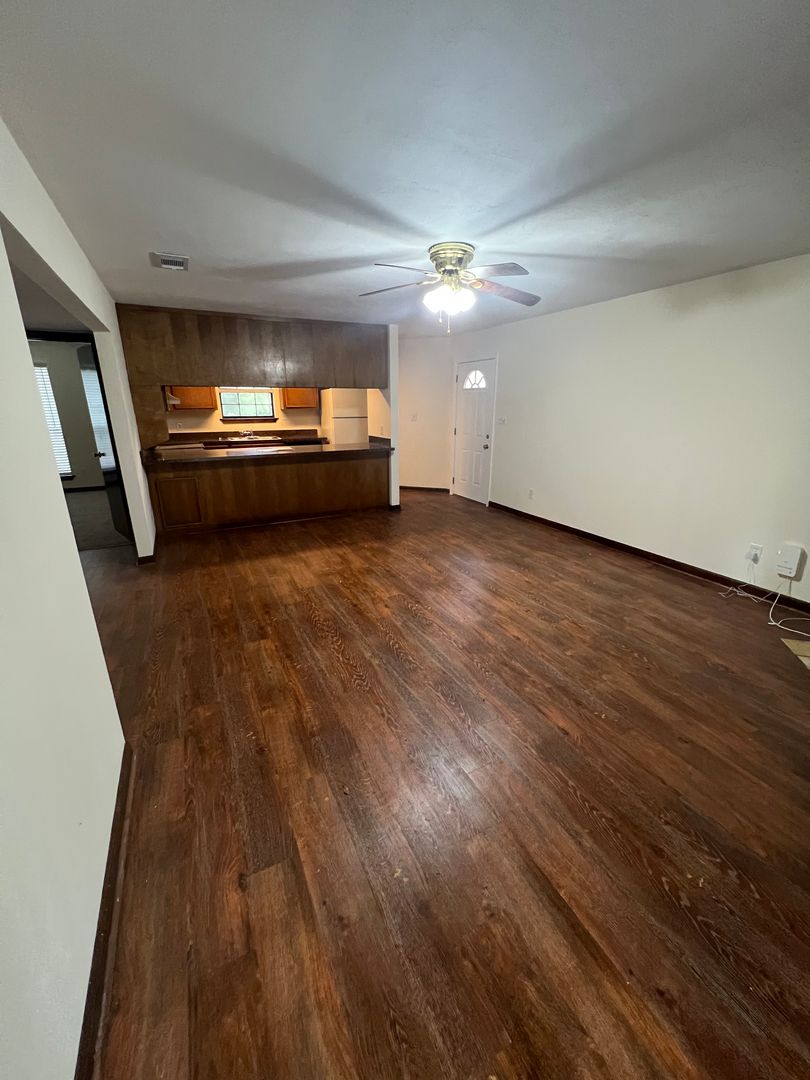 Tallahassee House: MRRFL-1233 Cross Creek Circle Unit A