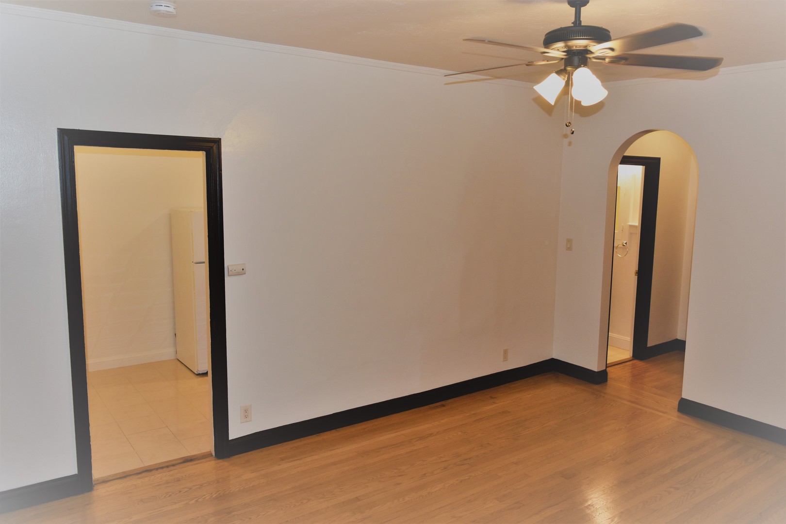 Richmond Apartment: 144 13th St.