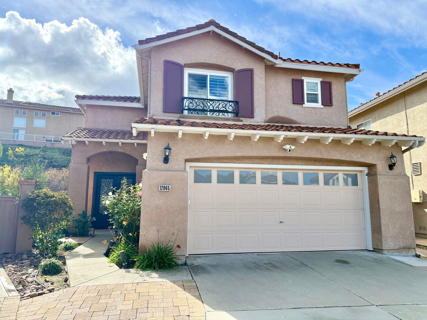 San Diego House: 12065 Cassini Ct.