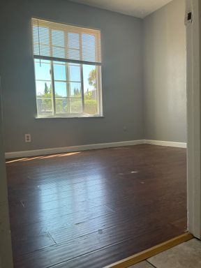 2 Bedroom / 1 Bath Apartment for Rent — 6267 Martin Luther King Jr. Blvd, Sacramento, CA – photo 1