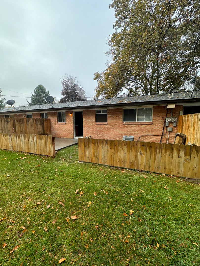 Boise Apartment: 1306 McKinney Lane