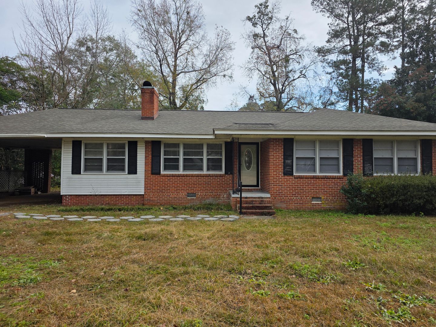 Quinby House: 107 Creek Drive