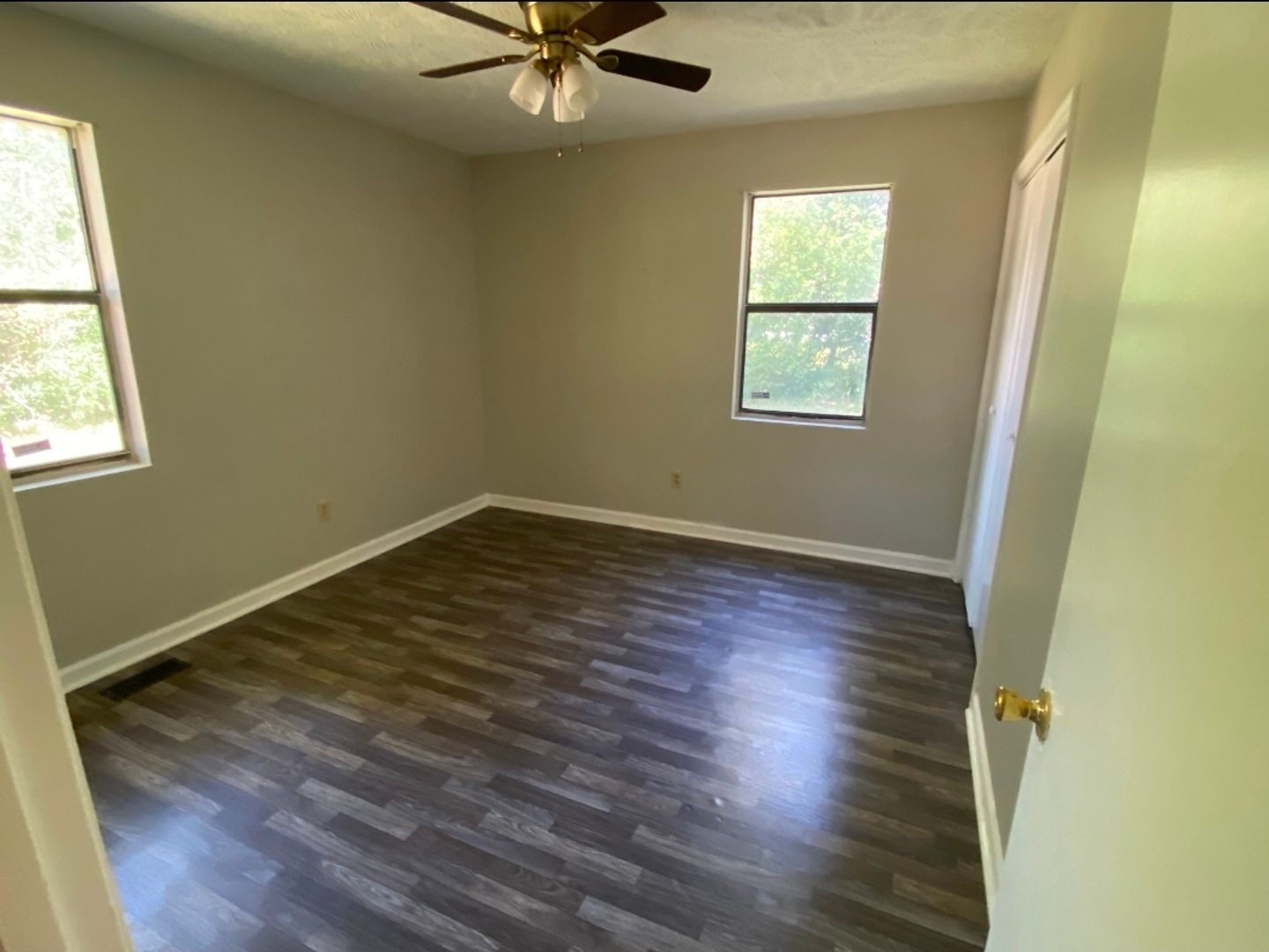 3 bedroom with 2 bath brick home located in the heart of Hartsville