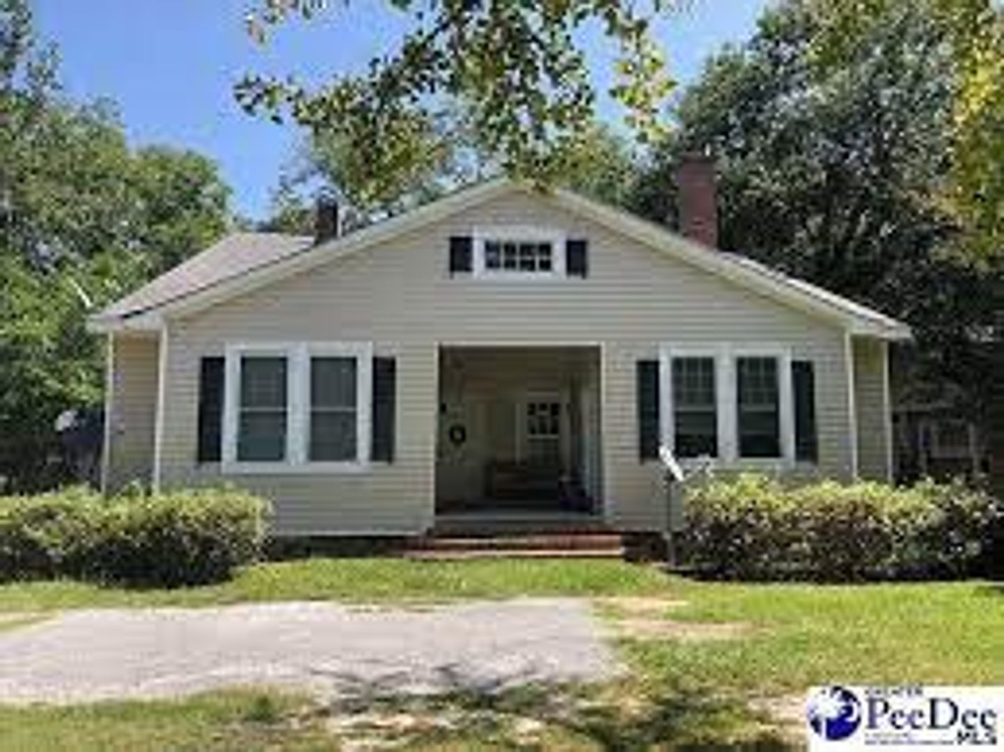 Florence Apartment: 406 Park Ave