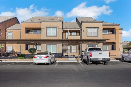 Gorgeous 2 bedroom condo in the SW – photo 1