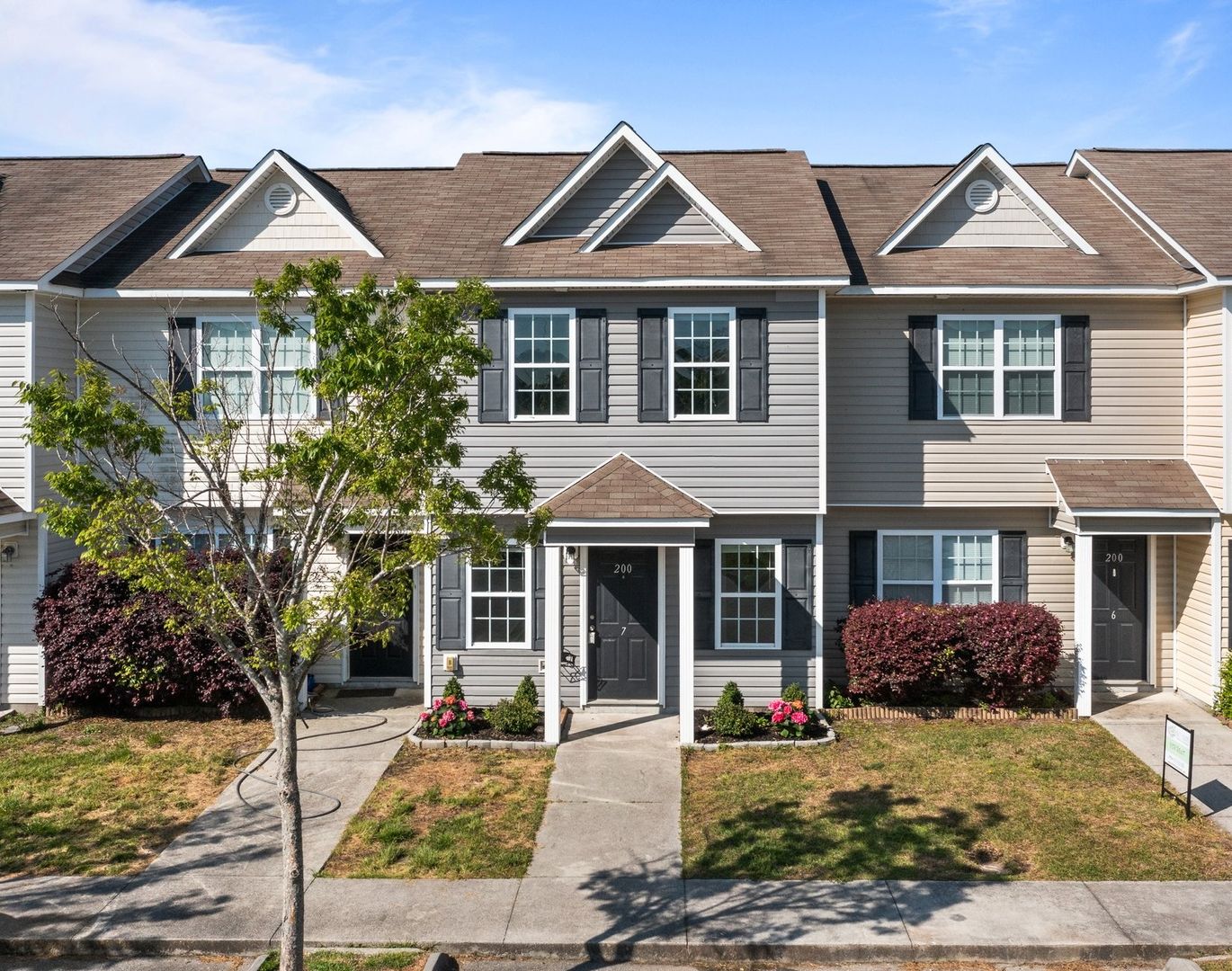 Hubert Townhome: 200 Lanieve Court Unit 7