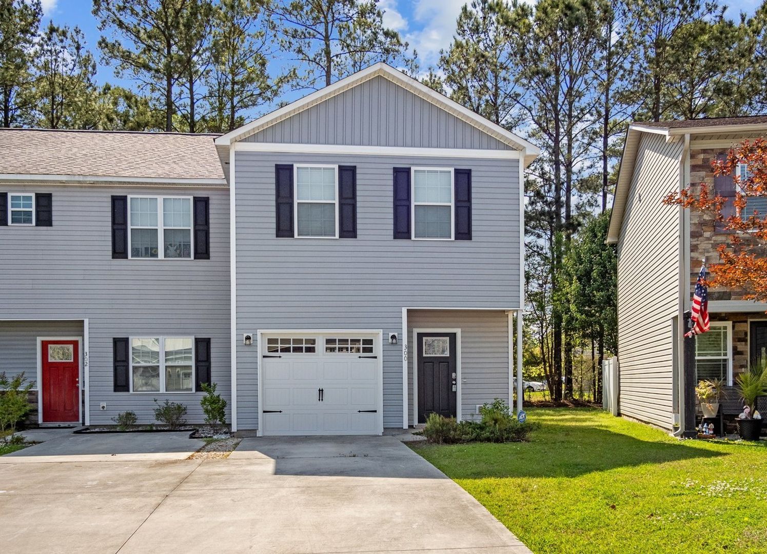 Jacksonville Townhome: 300 Kenan Loop