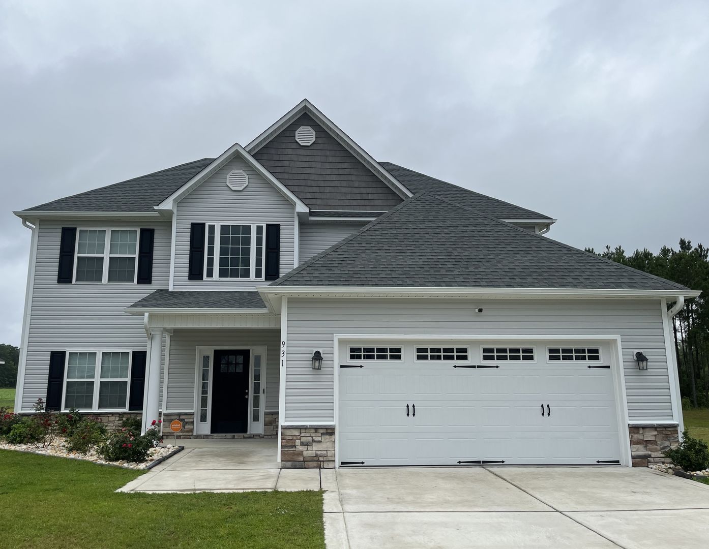 Jacksonville House: 931 Farmyard Garden Dr