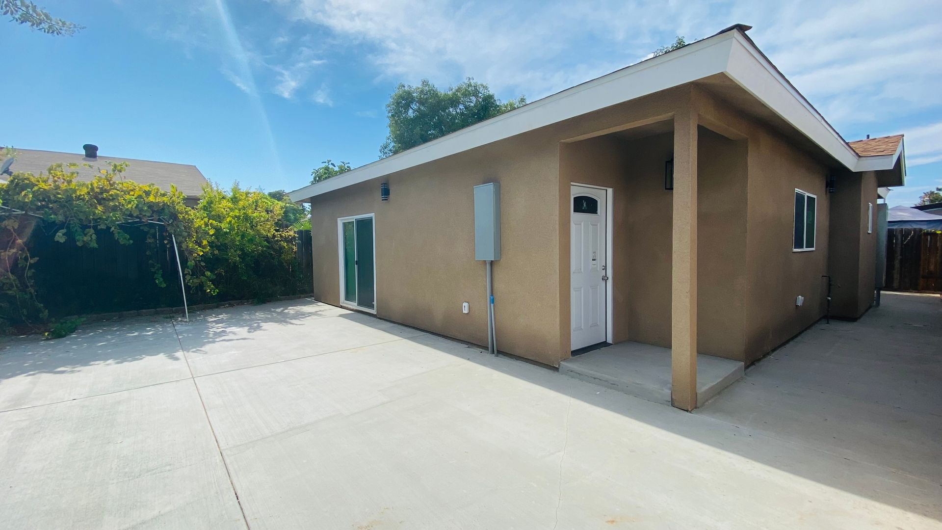 El Cajon House: 1112 Lemon Ave