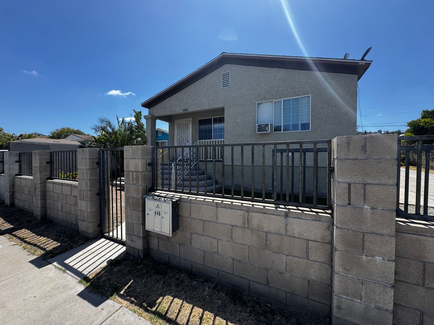 El Cajon Multiplex: 440-46 Millar Ave
