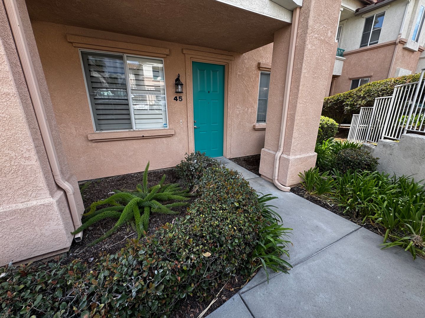 El Cajon Condo: 11412 Via Rancho San Diego