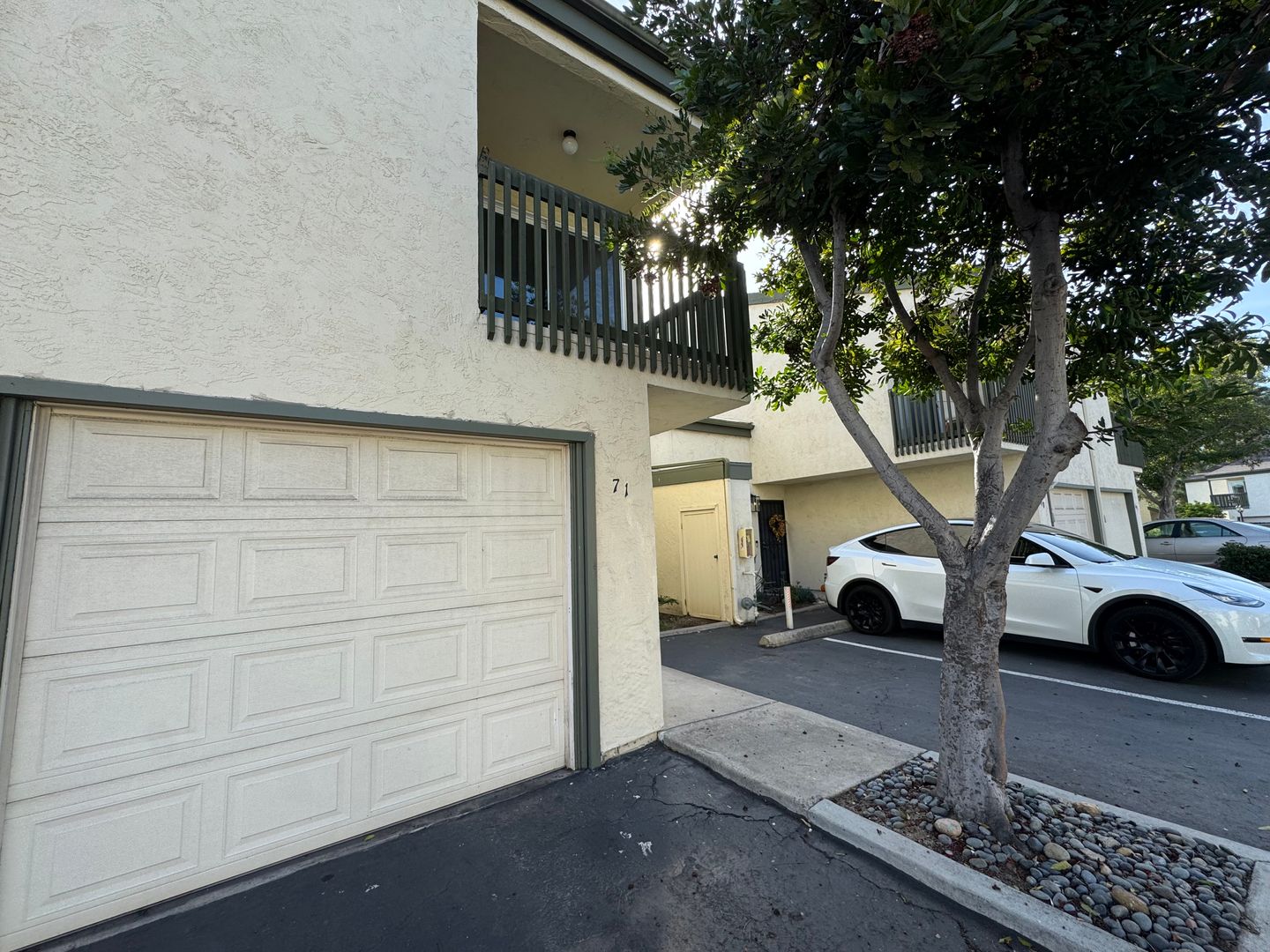 La Mesa Townhome: 7200 Melody Ln