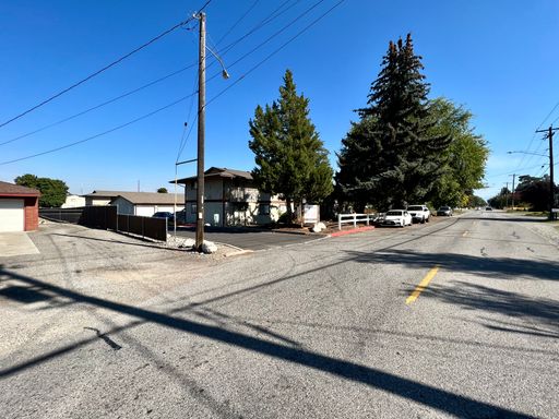 12705 E 3rd Ave Apt 4, Spokane Valley, WA 99216-0772