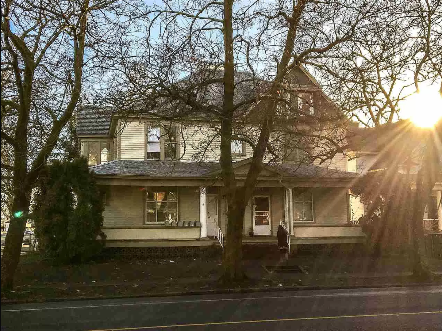 Spokane Apartment: 1101 W Maxwell Ave Apt F