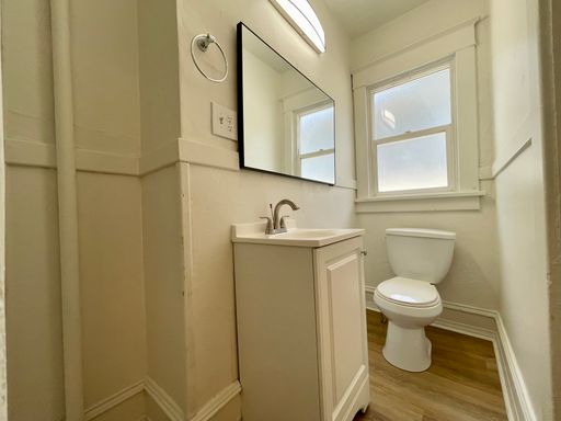 Listing photo thumbnail