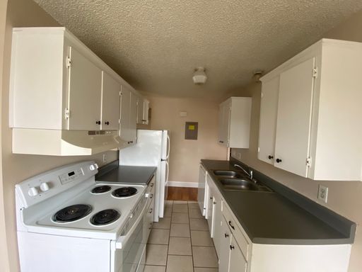 3015 E Central Ave Apt 4, Spokane, WA 99208-2478